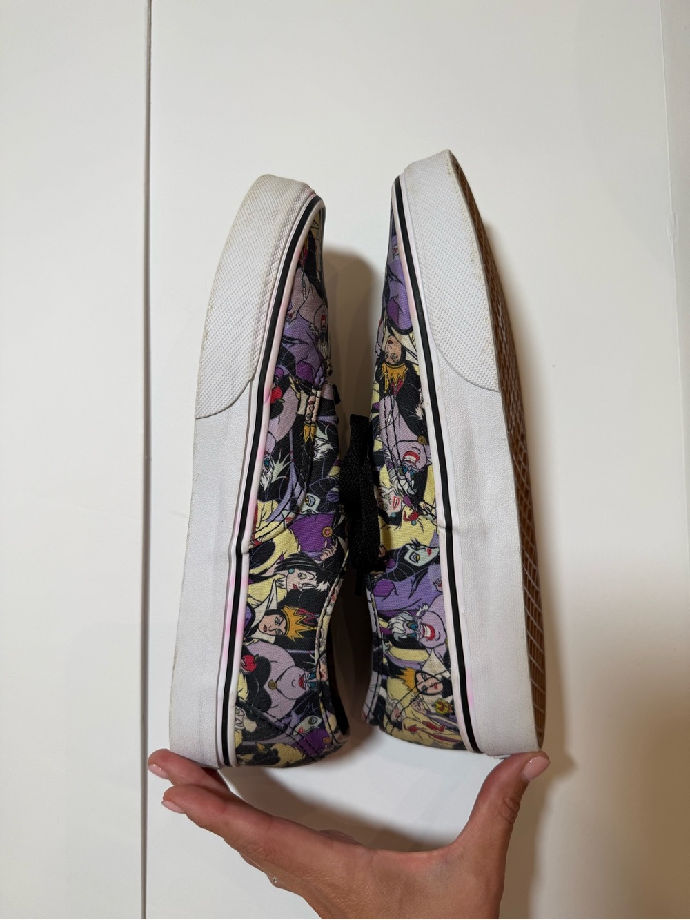 Vans x Disney Villainesses Collection Slim Low Top Sneakers Wicked Color Palette - Picture 4 of 14